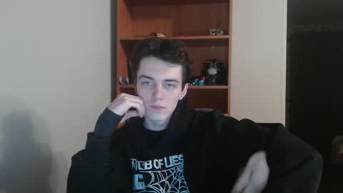 traqqq online show from 11/15/25, 05:42