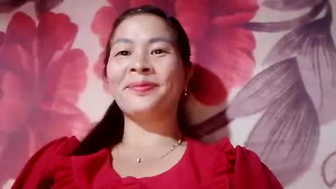 xuxulove00 online show from 10/16/25, 11:11