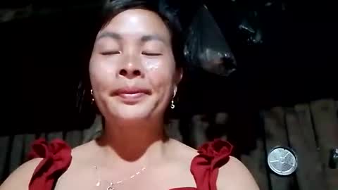 xuxulove00 online show from 06/08/26, 12:49