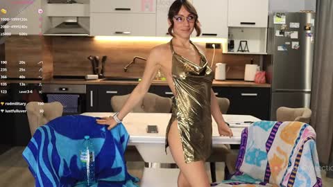 Snapshot of xwithy chatting on 11/29/25, 01:03 FrancyStepmom and YStepson INTERESTED IN A GIRL-GIRL COLLABORATION TEXT ME HERE or INSTAGRAM online show from 11/29/25, 01:03