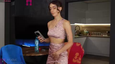 FrancyStepmom and YStepson    INTERESTED IN A GIRL-GIRL COLLABORATION  TEXT ME HERE  or INSTAGRAM online show from 08/04/26, 11:24