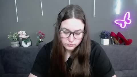 xx daniella xx online show from 05/11/26, 06:30