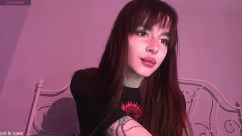 Snapshot of xx_lily chatting on 12/22/25, 03:14 Lily online show from 12/22/25, 03:14