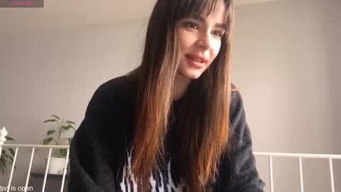 Snapshot of xx_lily chatting on 03/09/26, 11:58 Lily online show from 03/09/26, 11:58