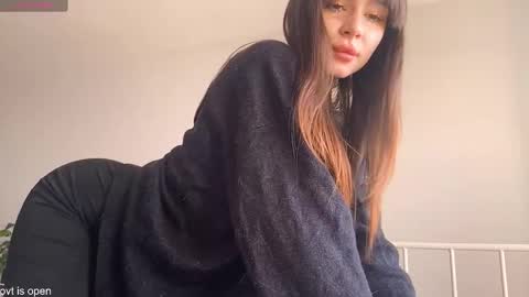 Snapshot of xx_lily chatting on 03/11/26, 10:21 Lily online show from 03/11/26, 10:21