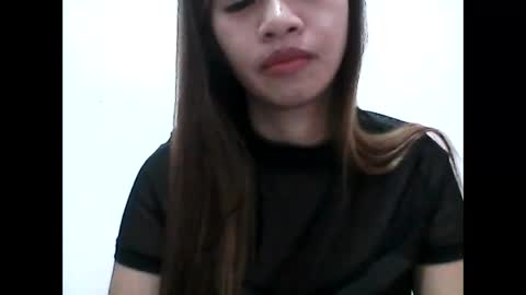 Snapshot of xx_winwin_xx chatting on 12/06/24, 08:51 Mariel online show from 12/06/24, 08:51