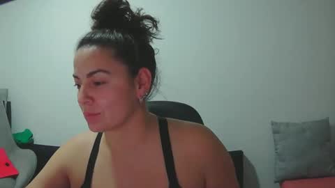 beyota online show from 10/15/25, 01:17