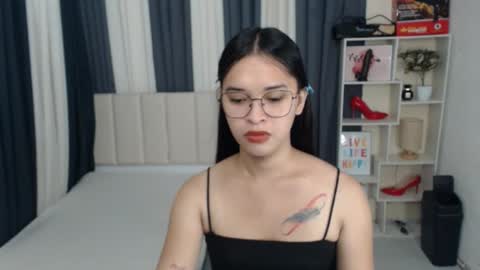 Snapshot of xxbigcockchloexx chatting on 09/20/25, 05:41 CHLOES ROOM online show from 09/20/25, 05:41