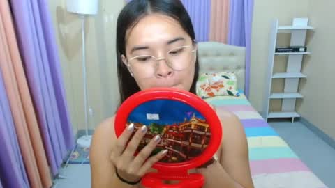 CHLOES ROOM online show from 06/12/26, 09:57