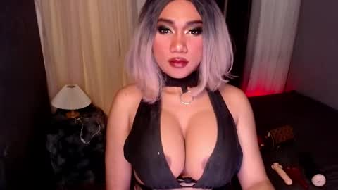 Snapshot of xxcinddyxx chatting on 12/20/25, 06:31 cinddy online show from 12/20/25, 06:31