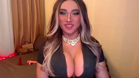 Snapshot of xxcinddyxx chatting on 03/03/26, 11:38 cinddy online show from 03/03/26, 11:38