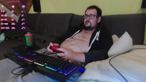 Snapshot of xxevoker chatting on 09/23/25, 05:27 xxevoker online show from 09/23/25, 05:27