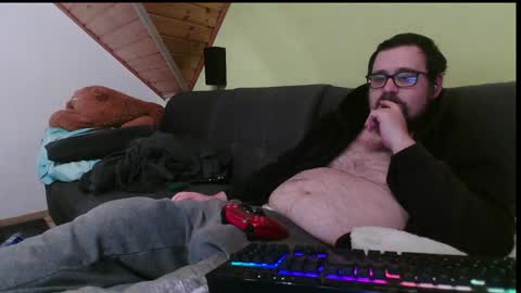 Snapshot of xxevoker chatting on 11/02/25, 08:22 xxevoker online show from 11/02/25, 08:22