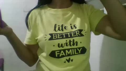 Snapshot of xxfergielisious chatting on 11/28/25, 01:14 xxfergielisious online show from 11/28/25, 01:14