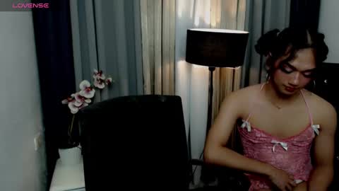 Sophie online show from 02/25/25, 02:00