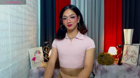 Sophie online show from 02/28/25, 05:59