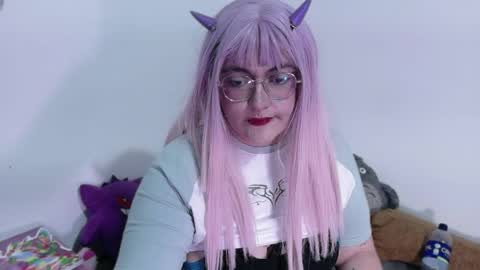 Snapshot of xxgreengoodxx chatting on 04/08/26, 02:11 xxgreengoodxx online show from 04/08/26, 02:11