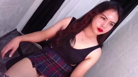 divine online show from 03/11/25, 04:43