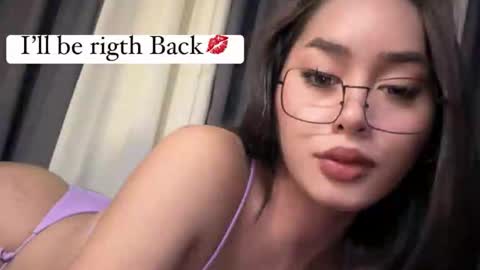 Snapshot of xxjasminfoxxx chatting on 09/22/25, 08:00 xxjasminfoxxx online show from 09/22/25, 08:00