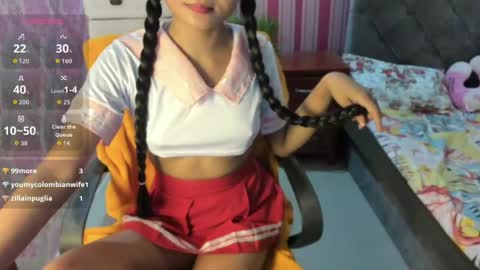 Snapshot of xxkayjeanxx chatting on 05/18/26, 04:07 Aya online show from 05/18/26, 04:07