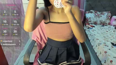 Snapshot of xxkayjeanxx chatting on 05/27/26, 01:57 Aya online show from 05/27/26, 01:57