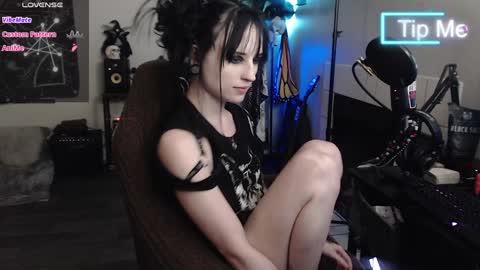 Lilith online show from 01/26/25, 09:19
