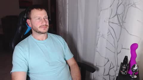 Snapshot of xxmettexx chatting on 01/19/25, 08:51 xxmettexx online show from 01/19/25, 08:51