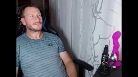 Snapshot of xxmettexx chatting on 10/01/25, 08:48 xxmettexx online show from 10/01/25, 08:48