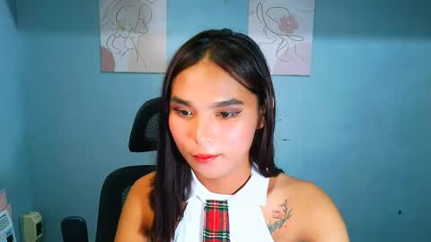 xxmiahot online show from 06/05/26, 05:03