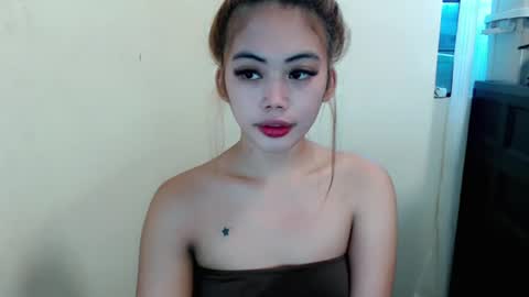 JUST CALL ME TINE online show from 06/18/26, 04:24