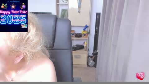 Snapshot of xxmodel69 chatting on 01/09/25, 11:25 Nico online show from 01/09/25, 11:25