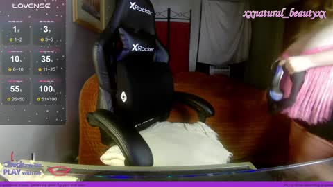 Princess Peach  Jade  Felix online show from 02/03/25, 11:05