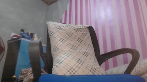 xxrowenatastycockforyouxx online show from 12/12/24, 02:26