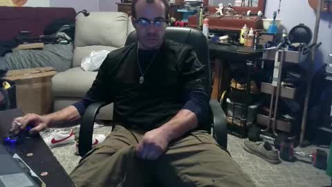 Snapshot of xxscubastevexxx chatting on 11/02/25, 04:20 xxScubaStevexx online show from 11/02/25, 04:20