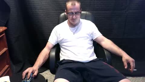 Snapshot of xxscubastevexxx chatting on 11/24/25, 06:51 xxScubaStevexx online show from 11/24/25, 06:51