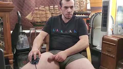 Snapshot of xxscubastevexxx chatting on 03/24/26, 05:29 xxScubaStevexx online show from 03/24/26, 05:29