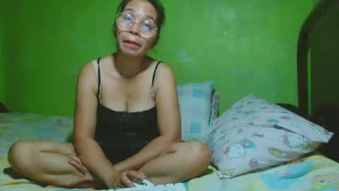 xxsexypinayxx online show from 02/06/25, 10:32