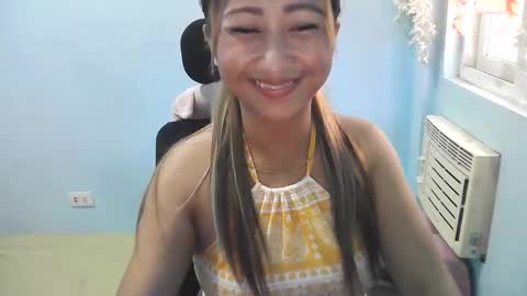Snapshot of xxsugarpopxx chatting on 05/24/26, 05:45 xxsugarpopxx online show from 05/24/26, 05:45