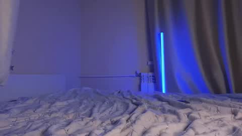 kristina    usually everyday here started  GMT3 online show from 12/17/24, 05:51