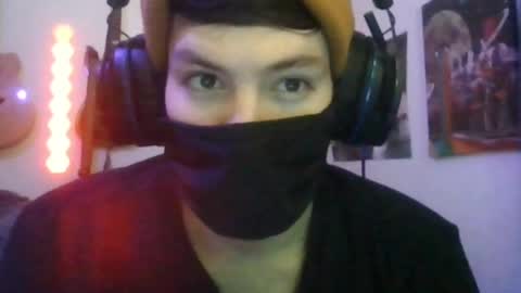 Snapshot of xxwhitefoxx chatting on 09/21/25, 06:26 David Fox online show from 09/21/25, 06:26