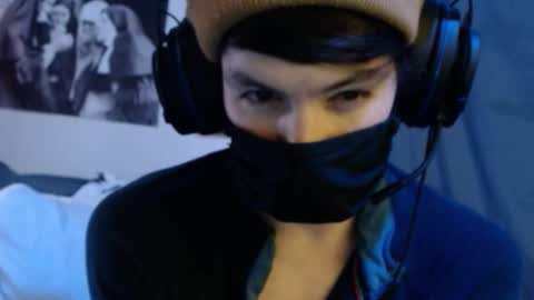 Snapshot of xxwhitefoxx chatting on 09/26/25, 07:45 David Fox online show from 09/26/25, 07:45