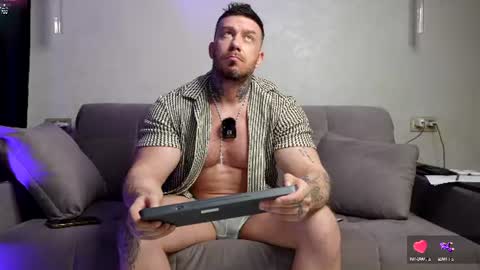     online show from 07/18/26, 02:54