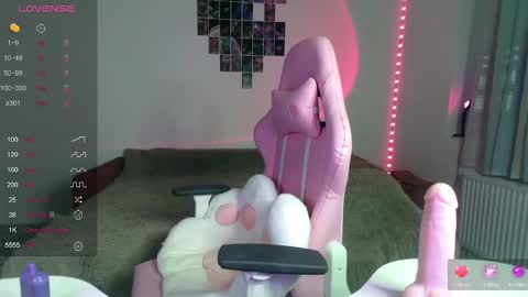 Pretty online show from 12/09/24, 05:41
