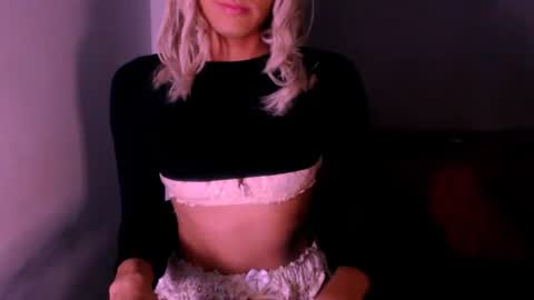 Chiara online show from 10/09/25, 05:49