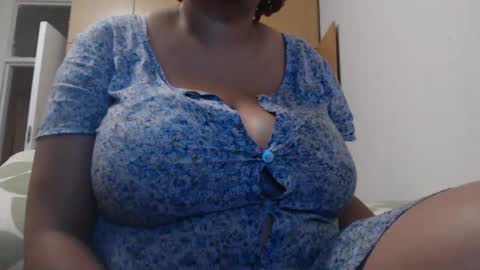 Ayanda online show from 02/11/25, 09:56