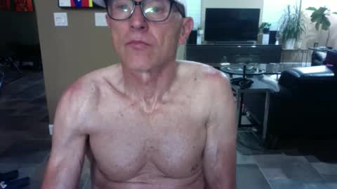 Snapshot of xxxc351900 chatting on 06/03/26, 02:47 AZ Available online show from 06/03/26, 02:47