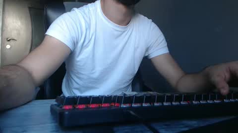 Snapshot of xxxdonpuiuuxxx chatting on 10/19/25, 12:06 xxxdonpuiuuxxx online show from 10/19/25, 12:06