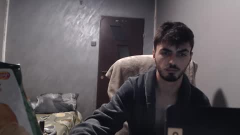 Snapshot of xxxdonpuiuuxxx chatting on 10/29/25, 04:42 xxxdonpuiuuxxx online show from 10/29/25, 04:42