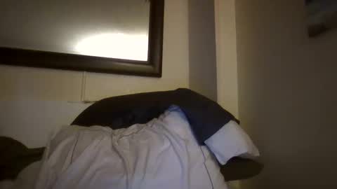 Snapshot of xxxelentdick chatting on 11/14/25, 06:12 deeeeznutz online show from 11/14/25, 06:12