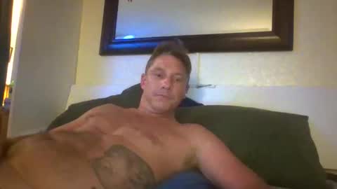 Snapshot of xxxelentdick chatting on 03/07/26, 10:56 deeeeznutz online show from 03/07/26, 10:56